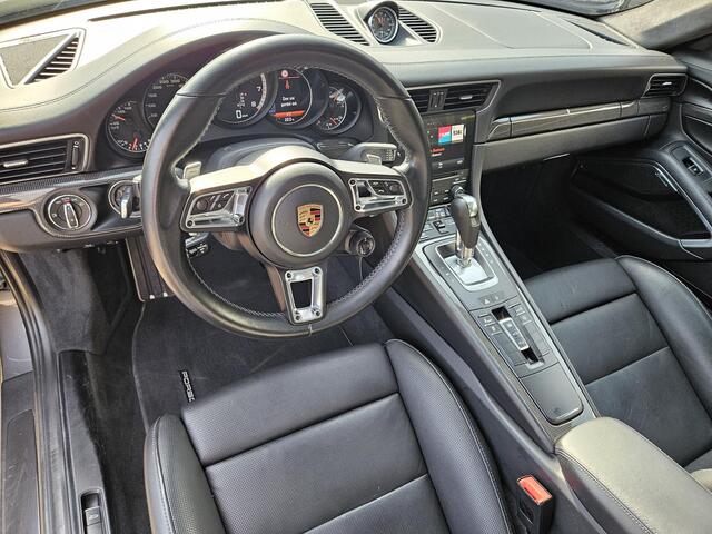 Porsche 911 3.8 Turbo S /Keramische remmen/Burmester/Adapt. Cruise Contr./PASM/Stoelverkoeling/Parkeersens.+Camera/Sport Chrono Plus/Carbon/Open dak/Centerlock 20''/(MET GARANTIE*)