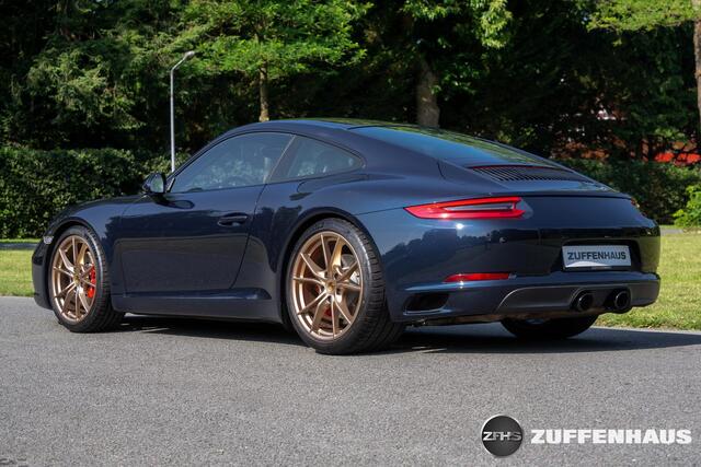 Porsche 911 3.0 Carrera S handbak unieke specs, PDCC, achterasbesturing