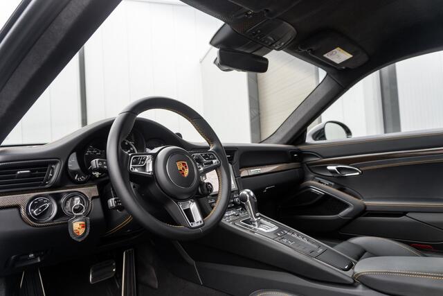 Porsche 911 (991.2) Turbo S Exclusive Series - 1 of 500