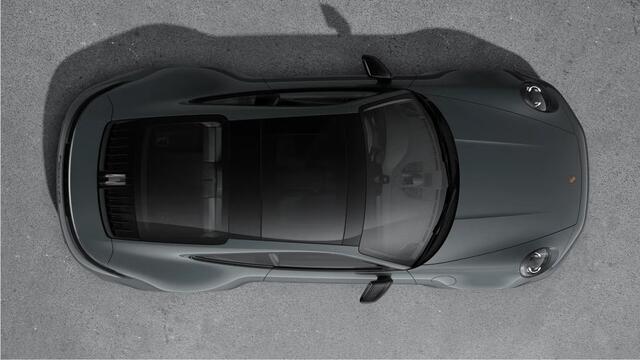 Porsche 911 Carrera 4 GTS