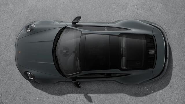 Porsche 911 Carrera 4 GTS