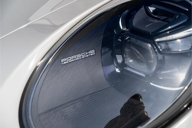 Porsche 911 TARGA 3.0 Carrera 4 GTS, KREIDE, 36.000 KM !!