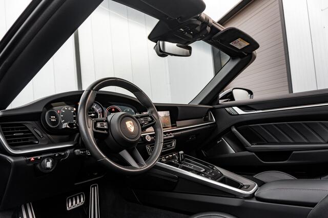 Porsche 911 Cabriolet (992) Turbo S - Deep Black Metallic - IPE sportuitlaat