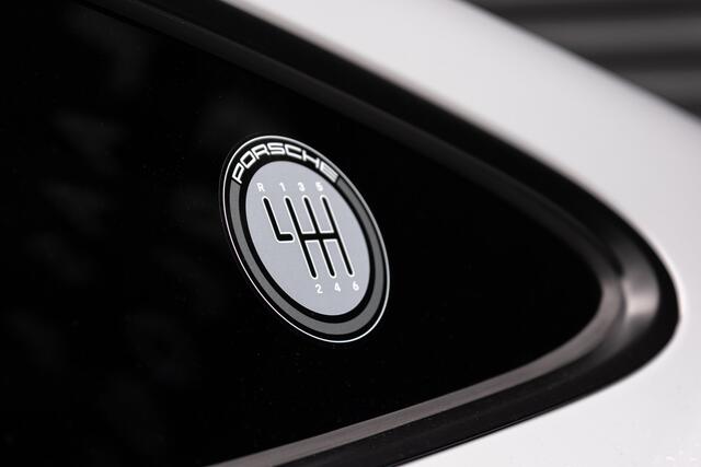 Porsche 911 3.0 Carrera T Handgeschakeld l Sportuitlaat l Schuif/kantel dak