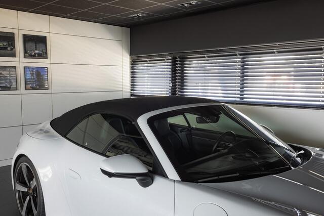 Porsche 911 Cabrio 3.0 Carrera 4 S