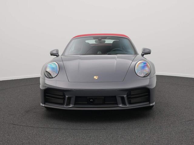 Porsche 911 Carrera Cabriolet