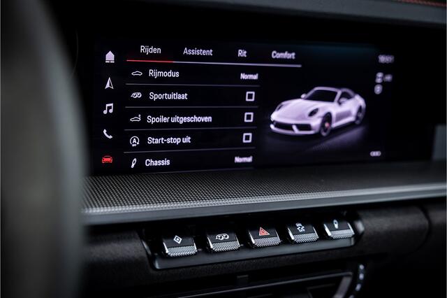 Porsche 911 Cabrio 3.0 Carrera GTS Carbon Sport Design Bose