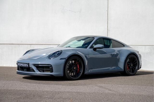 Porsche 911 3.0 Carrera 4 GTS
