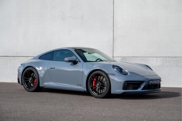 Porsche 911 3.0 Carrera 4 GTS