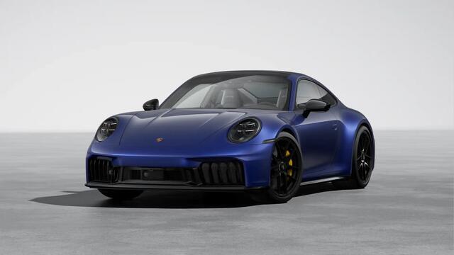Porsche 911 Carrera 4 GTS