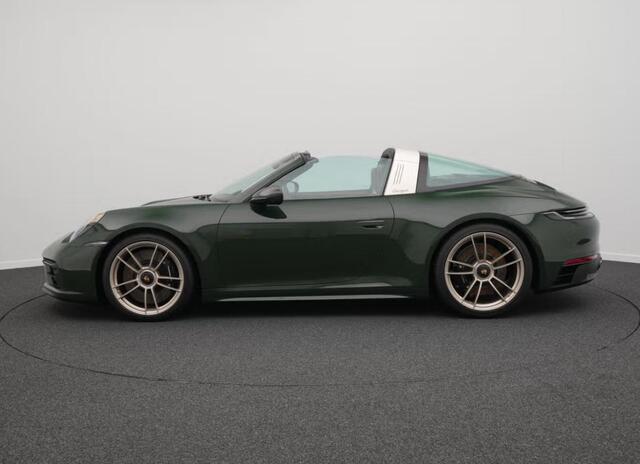 Porsche 911 Targa 4 GTS Sonderwunsch 1 of 1