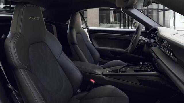 Porsche 911 Carrera GTS Cabriolet