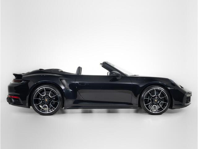 Porsche 911 Turbo S Cabriolet