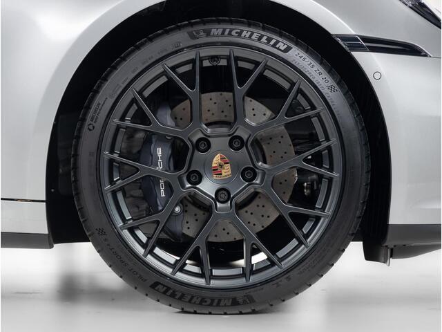 Porsche 911 Carrera Cabriolet Nieuwste Model