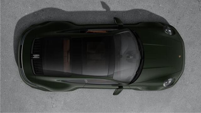 Porsche 911 Carrera 4 GTS - Paint to Sample