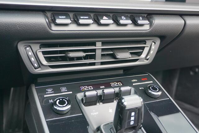 Porsche 911 Cabrio 3.0 Carrera 4 S 450 PK | 21'' Classic velgen | Sportstoelen