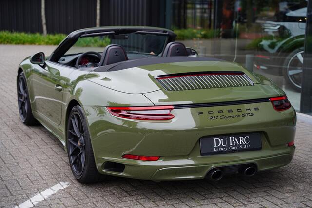Porsche 911 991 Cabriolet 3.0 Carrera GTS Nato Green Burmester Lifting