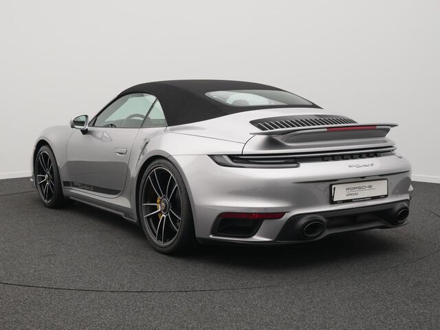 Porsche 911 Turbo S Cabriolet