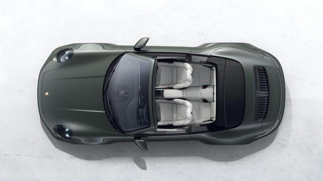 Porsche 911 Carrera 4S Cabriolet