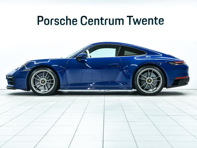 Porsche 911 Carrera GTS
