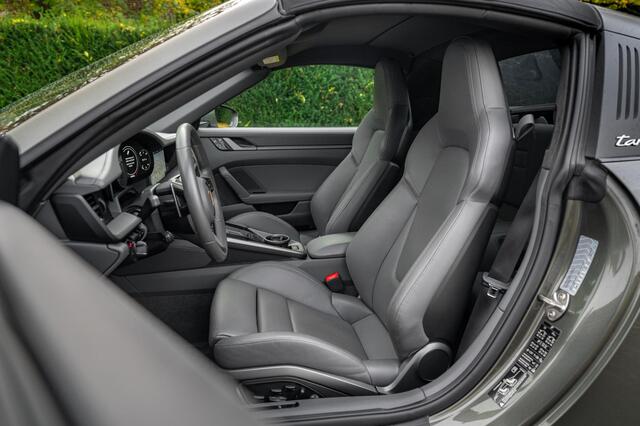 Porsche 911 3.0 Carrera 4S Targa Heritage Edition 450pk | Dealeronderh. | Burmester®High-End | SportChrono+ |