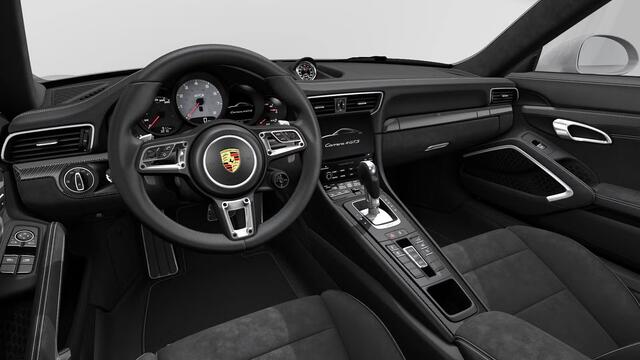 Porsche 911 Carrera 4 GTS