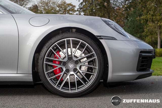 Porsche 911 3.0 Carrera 4 S