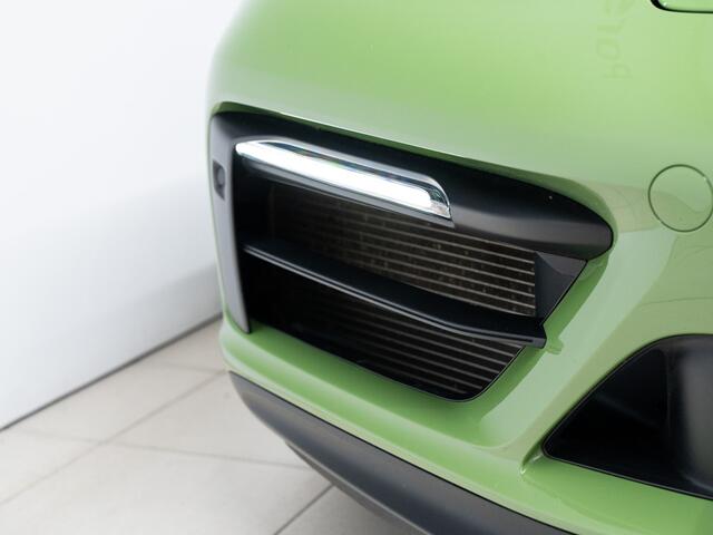 Porsche 911 Carrera GTS