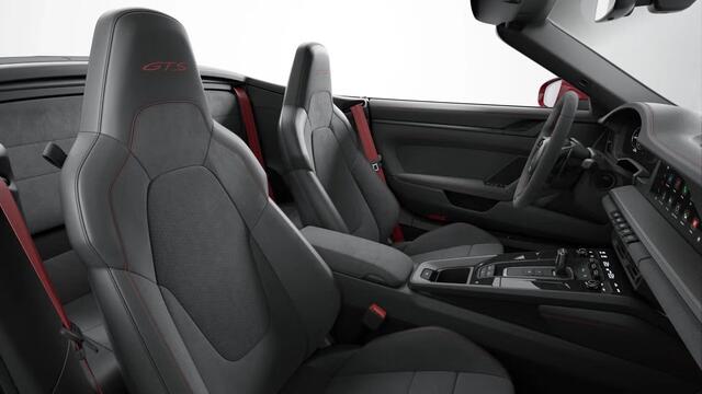 Porsche 911 Carrera 4 GTS Cabriolet