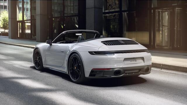 Porsche 911 Carrera 4 GTS Cabriolet