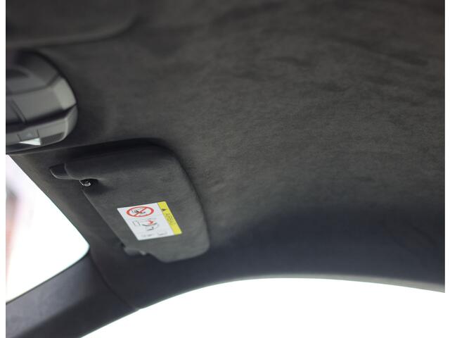 Porsche 911 4.0 GT3 Touring | Lift - Vol leder - Manufaktur - Carbon