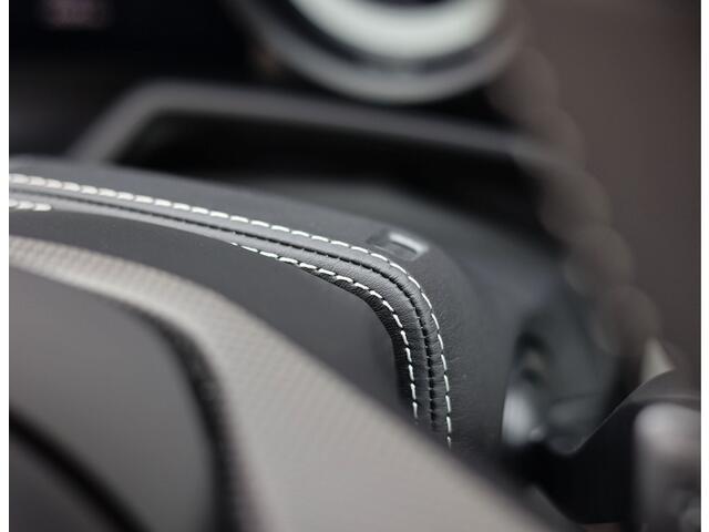 Porsche 911 4.0 GT3 Touring | Lift - Vol leder - Manufaktur - Carbon