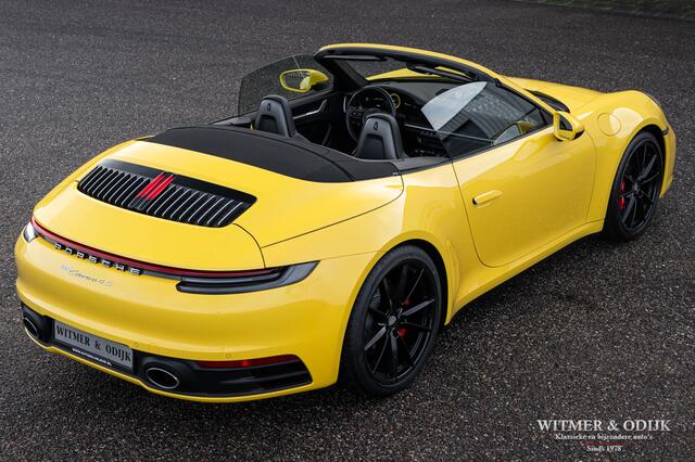 Porsche 911 Cabrio 3.0 Carrera 4 S Racing Yellow
