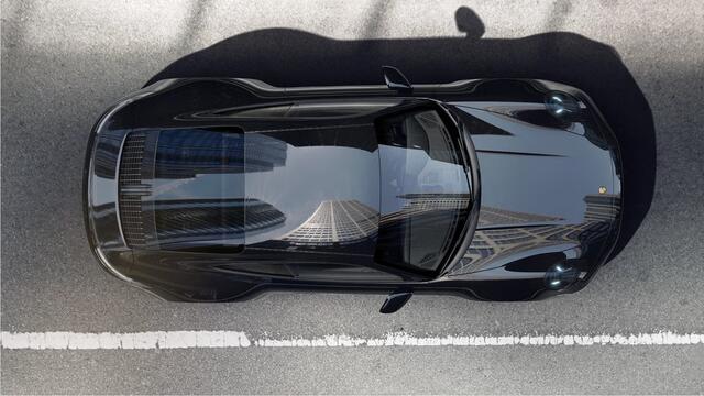 Porsche 911 Carrera 4 GTS