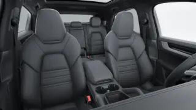 Porsche CAYENNE Coupé 3.0 E-Hybrid