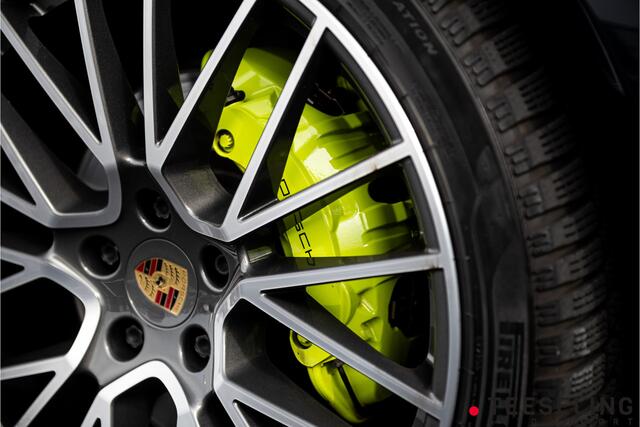 Porsche CAYENNE Coupé 3.0 E-Hybrid Platinum Edition | Sportdesign | ACC | HUD | 360 camera