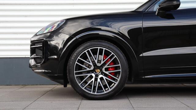 Porsche CAYENNE 3.0 S E-Hybrid SportDesign | InnoDrive | Head-up | Panoramadak | Soft-Close | BOSE Sound | Achterasbesturing