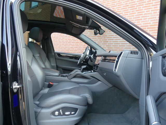 Porsche CAYENNE Coupé 3.0 E-Hybrid 1e Eigenaar / Dealer onderhouden