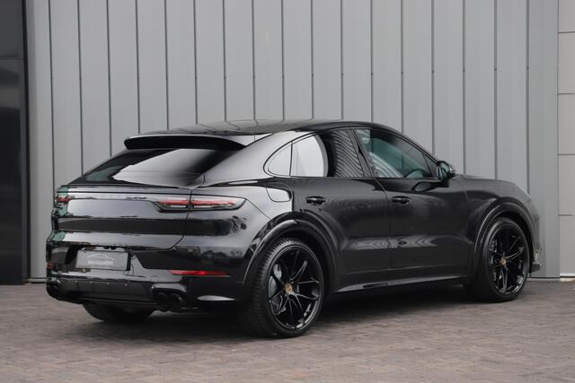 Porsche CAYENNE Coupé 3.0 E-Hybrid Aut8 | 463PK | Sport-design | Achterasbesturing | Luchtvering | Matrix-led | Bose | Sport-chrono | Sfeerverlichting | Memory | 2022.