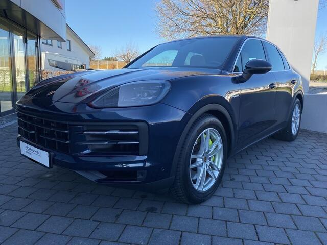 Porsche CAYENNE 3.0 E-Hybrid 470 PK ACC Panoramadak Head-Up BOSE 20 Inch