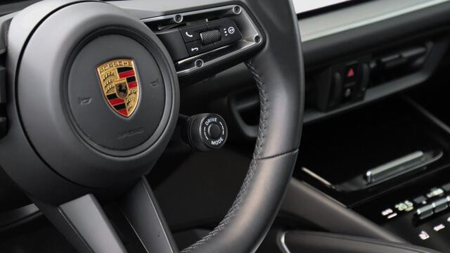 Porsche CAYENNE 3.0 E-Hybrid SportDesign | Head-up | Achterasbesturing | Panoramadak | BOSE Sound | Sportuitlaat | BOSE Sound