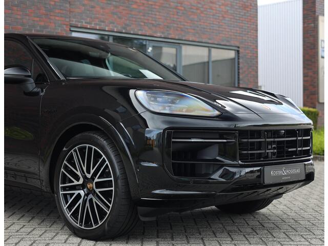 Porsche CAYENNE Coupé 3.0 E-Hybrid *4wielsturing*Pano*Trekhaak*Sport Chrono*