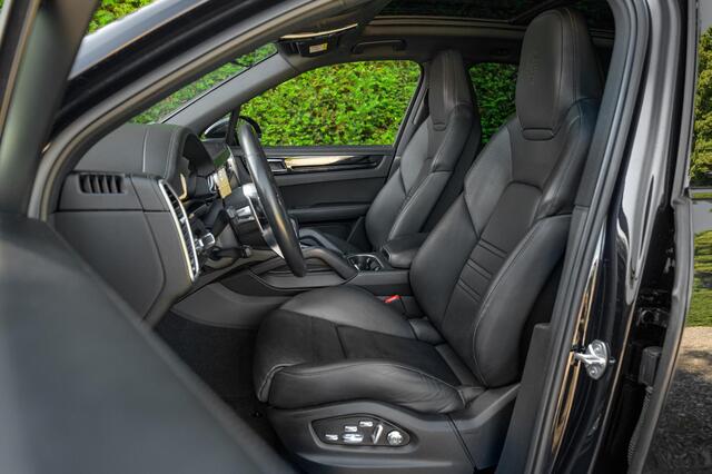 Porsche CAYENNE 3.0 E-Hybrid SportDesign | 22inch | StoelClimate | BOSE | SportUitl