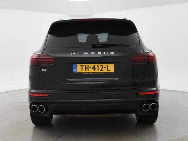 Porsche CAYENNE 3.0 S E-HYBRID 416 PK + ADAPTIVE CRUISE | PANORAMA | 360 CAMERA | LUCHTVERING | APPLE CARPLAY | BOSE