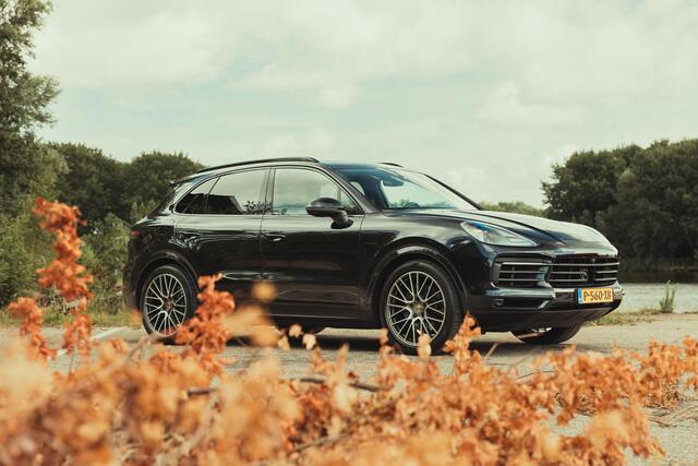 Porsche CAYENNE 3.0 E-Hybrid Platinum Edition