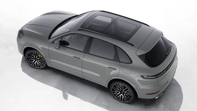 Porsche CAYENNE E-Hybrid