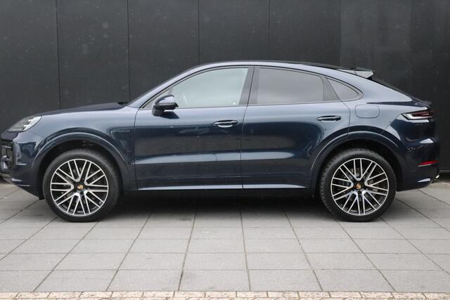 Porsche CAYENNE Coupé 3.0 E-Hybrid SPORTCHRONO | PANO | TREKHAAK | LUCHTVERING | LEDER | SOFT-CLOSE|