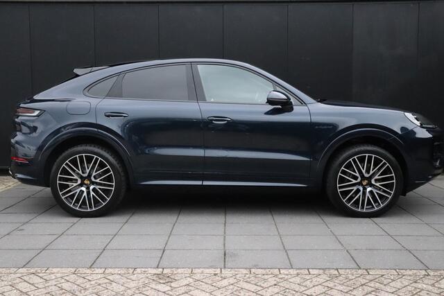 Porsche CAYENNE Coupé 3.0 E-Hybrid SPORTCHRONO | PANO | TREKHAAK | LUCHTVERING | LEDER | SOFT-CLOSE|