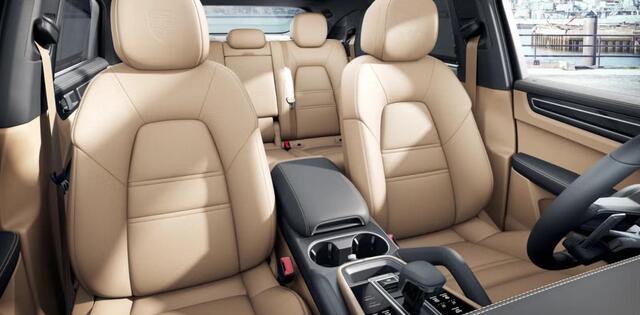 Porsche CAYENNE Coupé E-Hybrid Coupé Platinum Edition