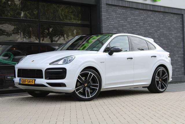 Porsche CAYENNE Coupé 3.0 E-Hybrid Platinum Edition | PANO | HUD | 360 | SPORT DESIGN | LUCHTVERING | ELEK.TREKHAAK |